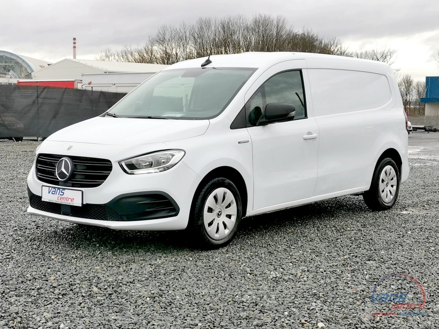 Mercedes-Benz ECITAN/L 90KW/ 45KWH / 75350KM