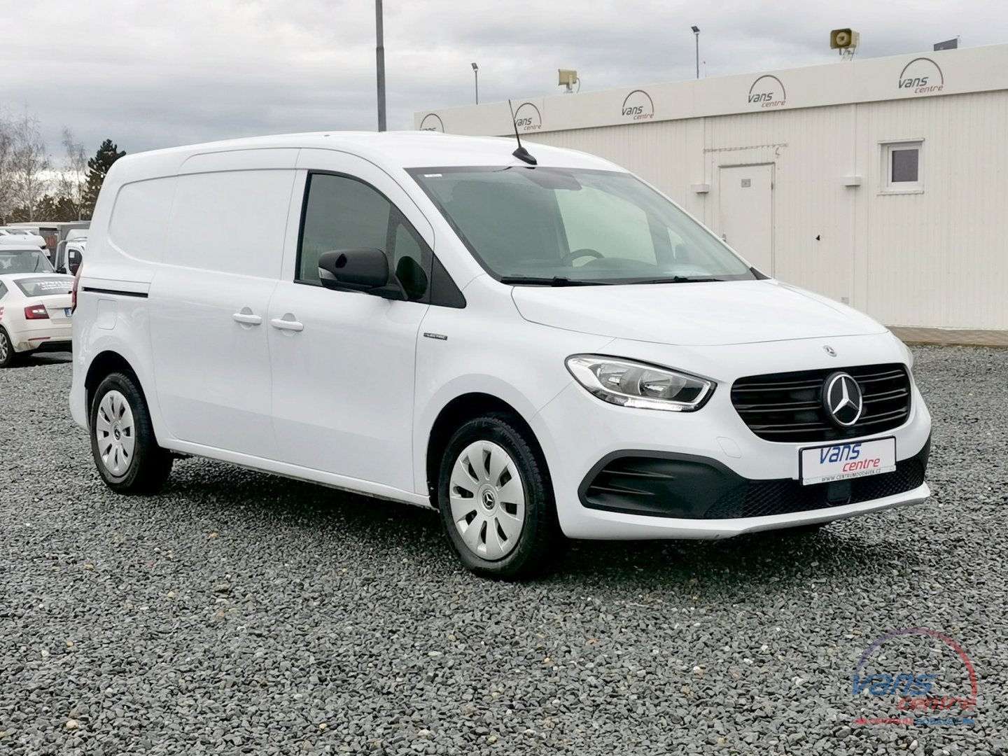 Mercedes-Benz ECITAN/L 90KW/ 45KWH / 75350KM