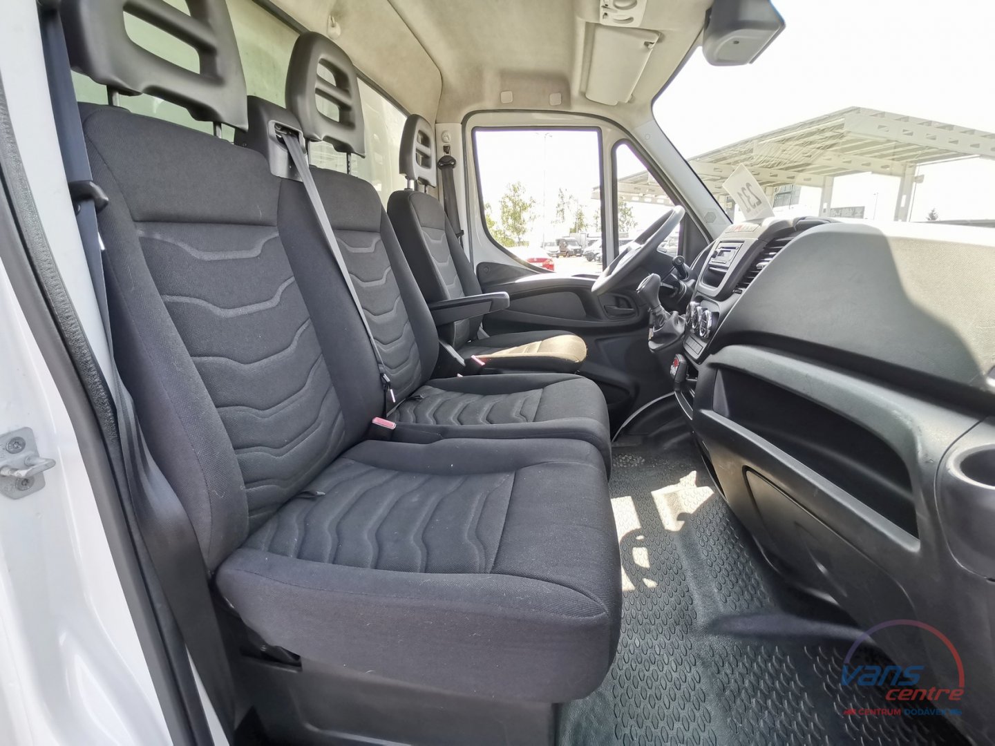 Iveco DAILY 35S17 HI-MATIC/ CHLADÍ/TOPÍ/ 8 PALET/ MĚCHY 