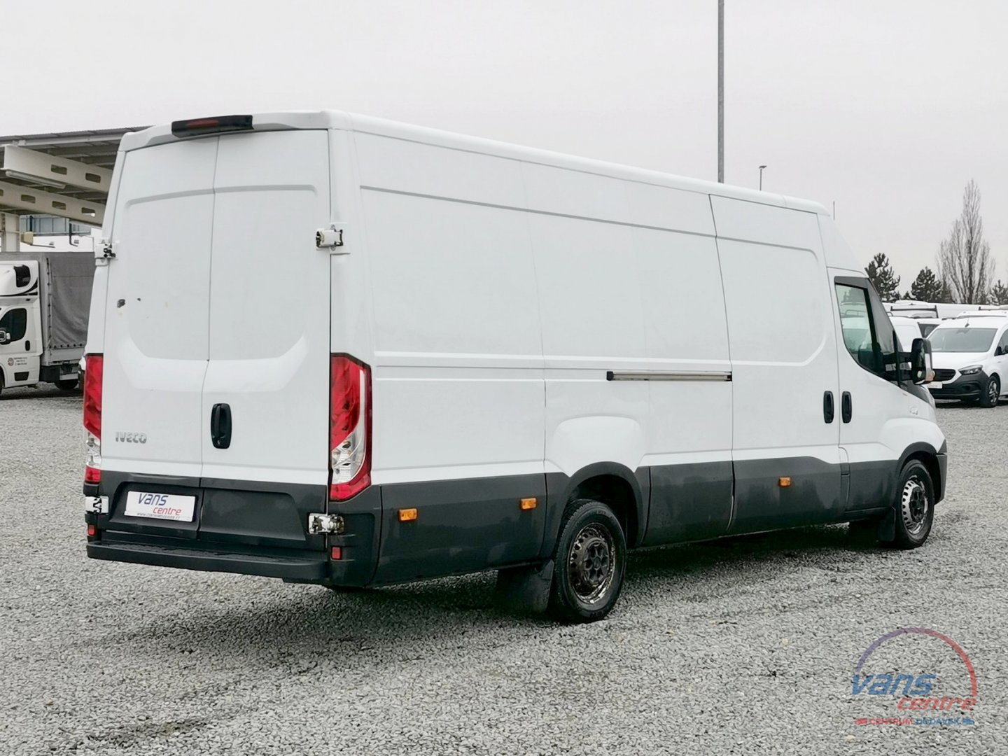 Iveco DAILY 35S18 HI-MATIC/ MAXI XL/ SPANÍ/ MĚCHY