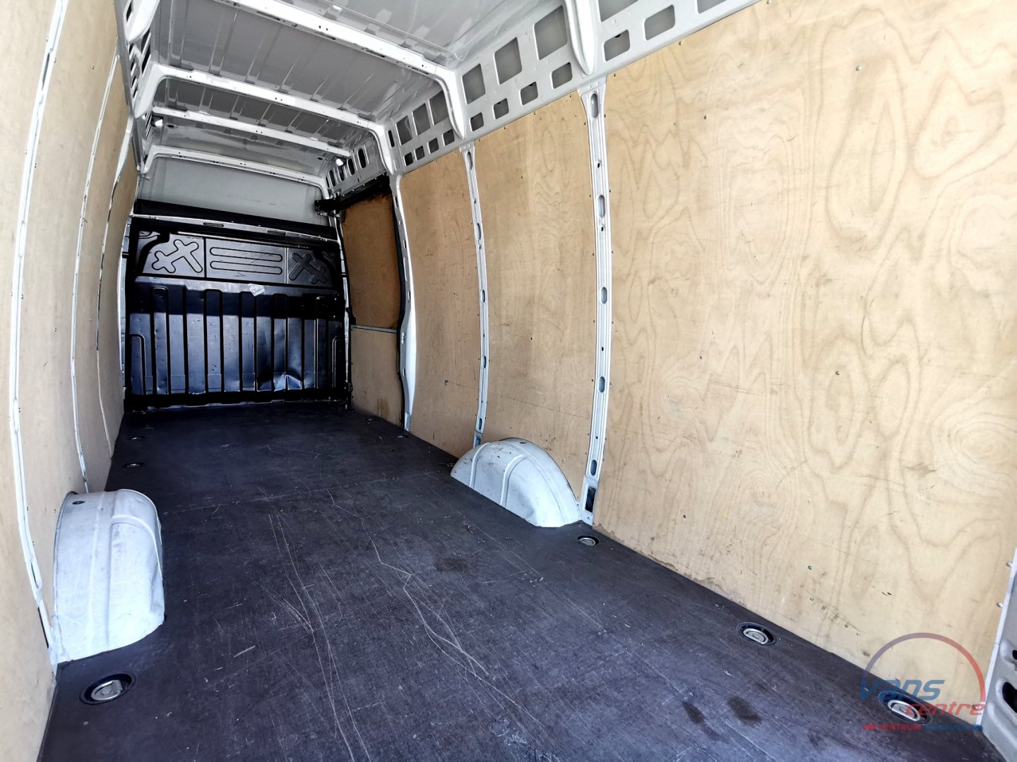Iveco DAILY 35S16 SUPERMAXI XL/ KLIMA/ TEMPOMAT