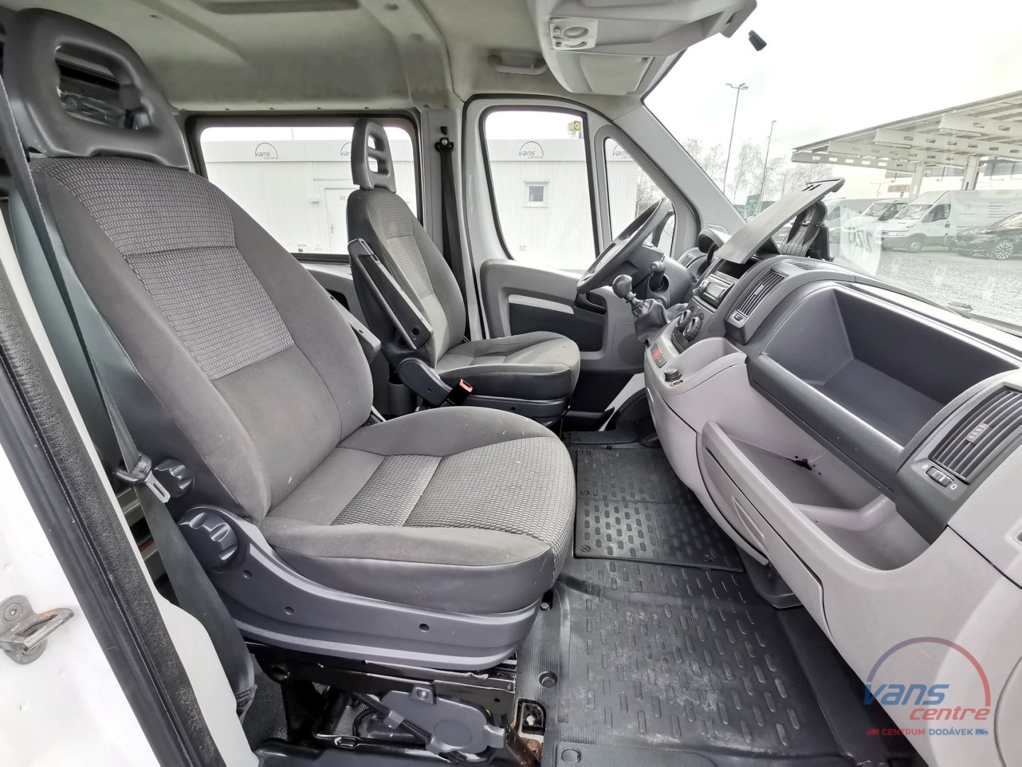 Citroën JUMPER 2.2HDI/88KW L1H1/ 5 MÍST/ KLIMA/ TAŽNÉ