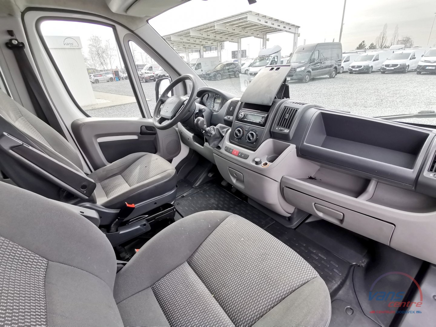 Citroën JUMPER 2.2HDI/88KW L1H1/ 5 MÍST/ KLIMA/ TAŽNÉ