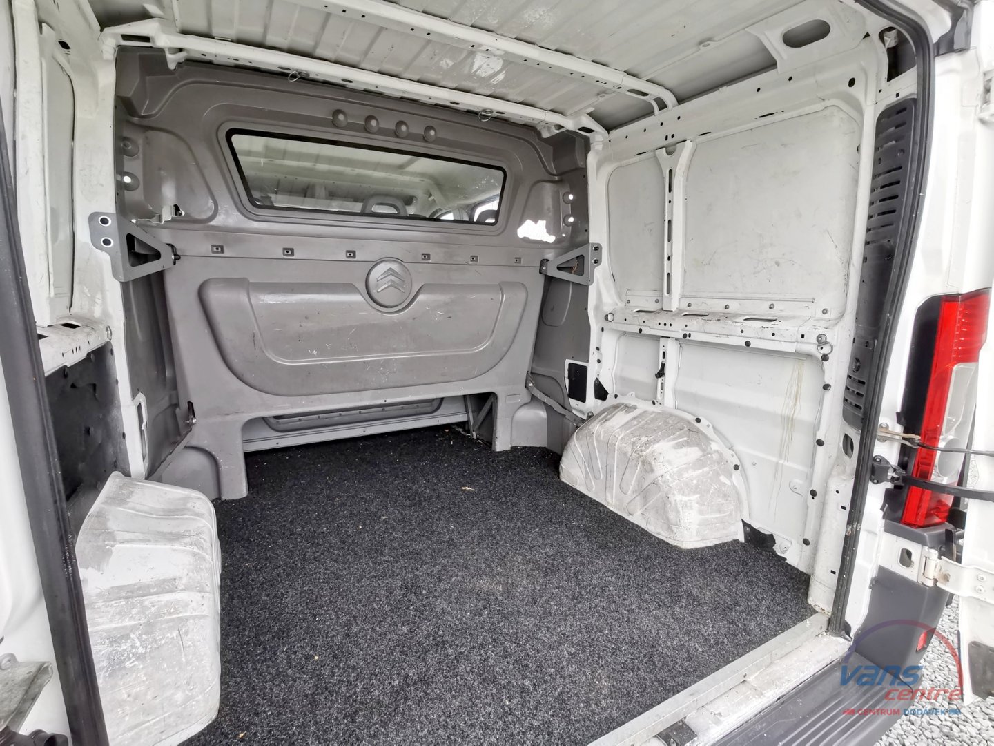 Citroën JUMPER 2.2HDI/88KW L1H1/ 5 MÍST/ KLIMA/ TAŽNÉ
