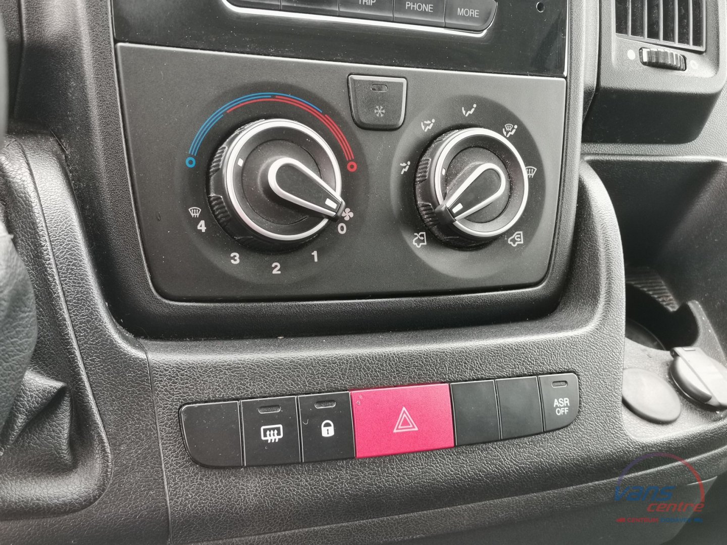 Fiat DOBLO 1.6JTD/77KW MAXI/ 5 MÍST/ KLIMA/ ČR