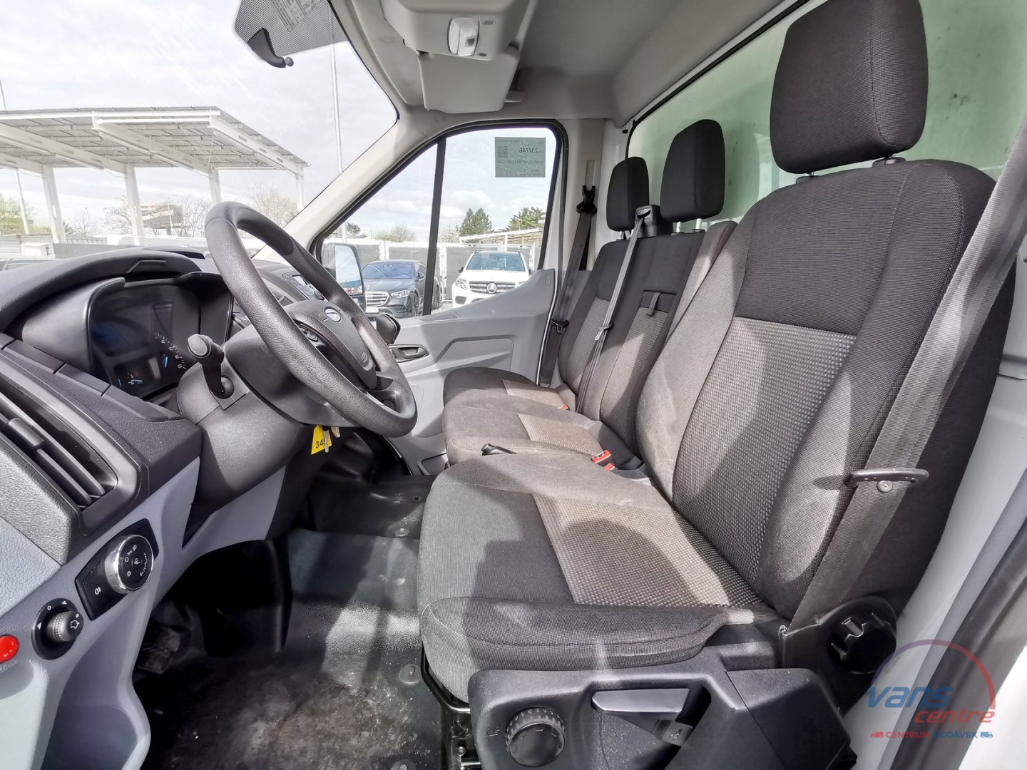 Ford TRANSIT 2.0TDCI/96KW SKŘÍŇ 8 PALET/ HYDR.ČELO/ KLIMA