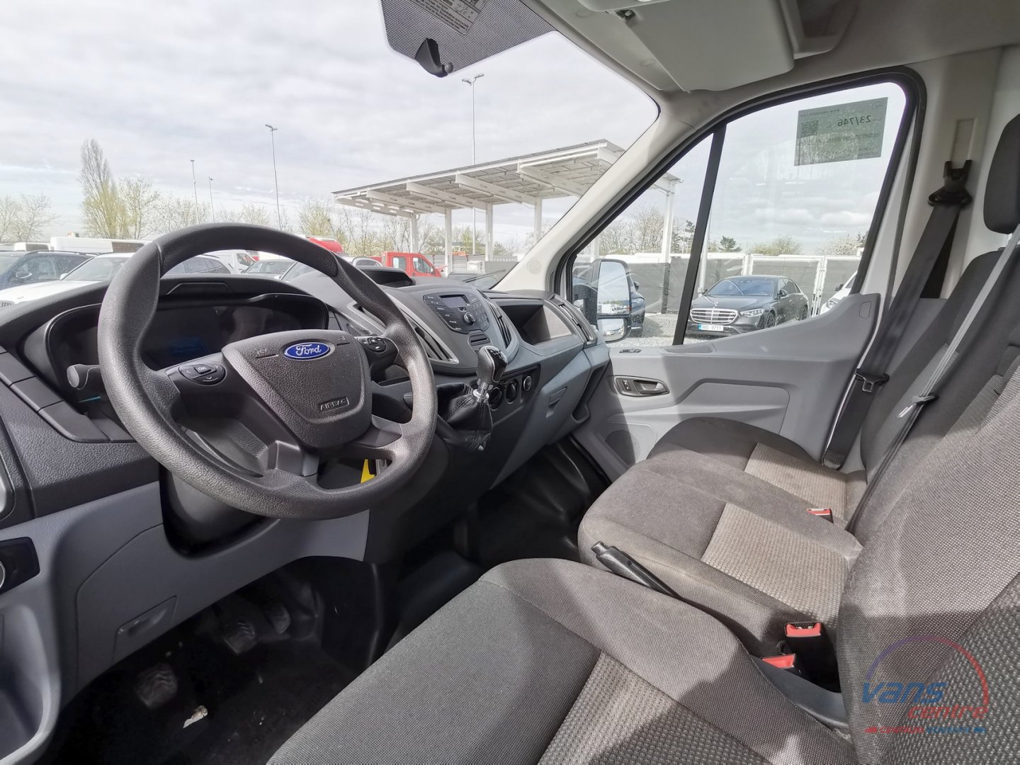 Ford TRANSIT 2.0TDCI/96KW SKŘÍŇ 8 PALET/ HYDR.ČELO/ KLIMA