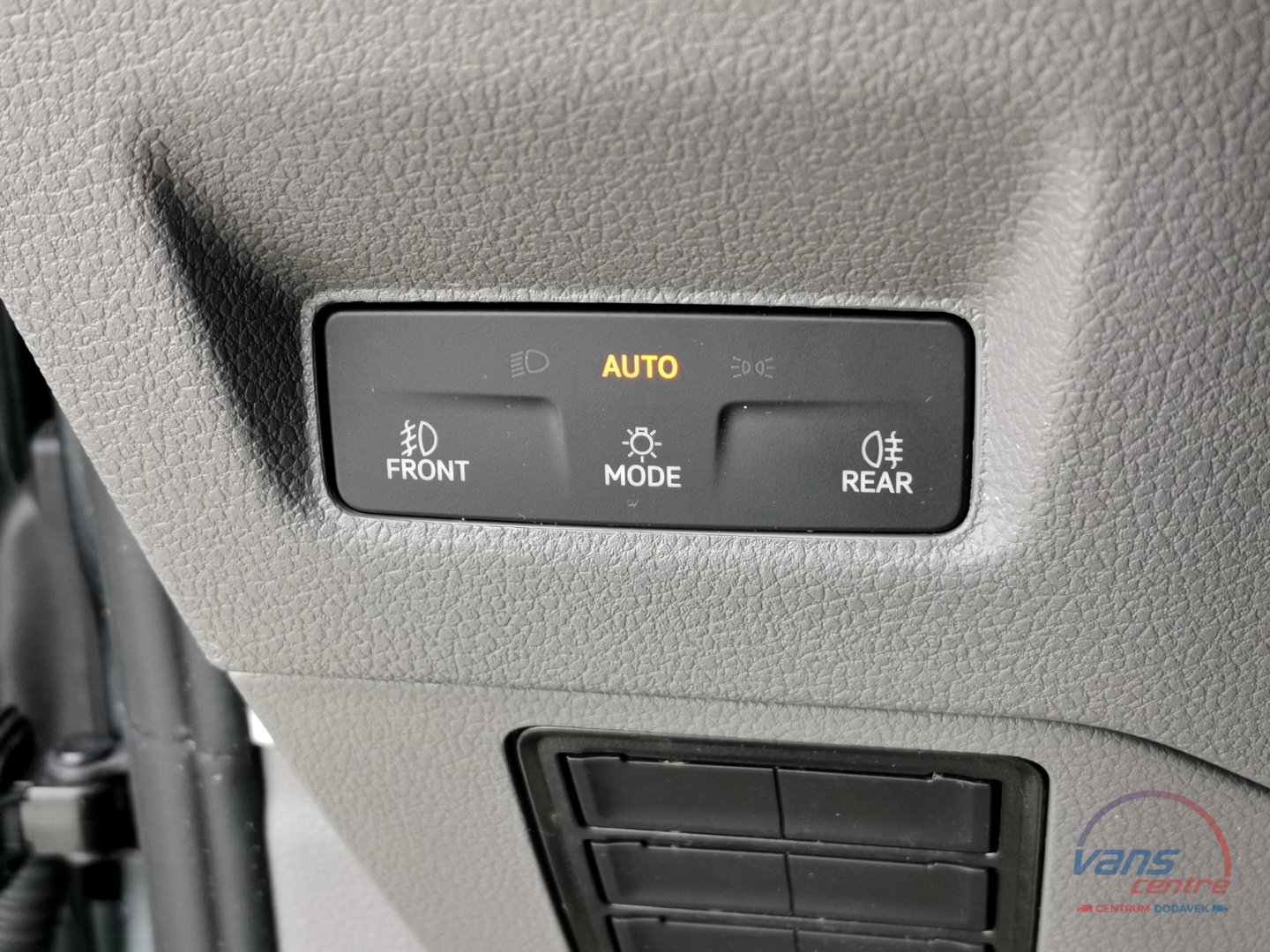 MAN TGE 3.180/AT 4X4/ MAXI XL/ ČR/ 1.MAJ. 