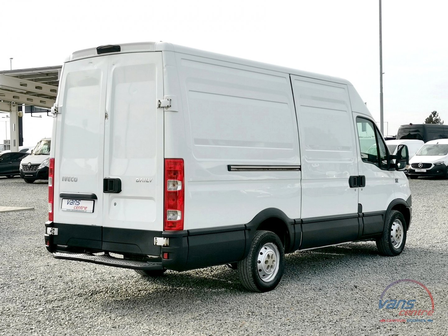 Iveco DAILY 35S15 STŘEDNÍ/ KLIMA 