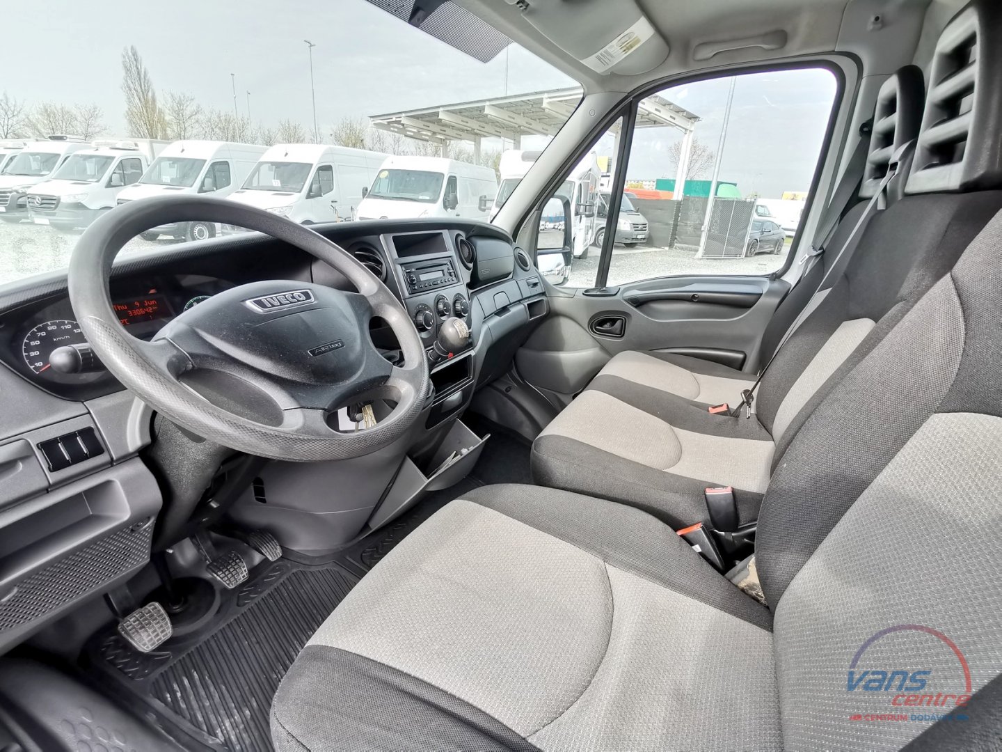 Iveco DAILY 35S15 STŘEDNÍ/ KLIMA 