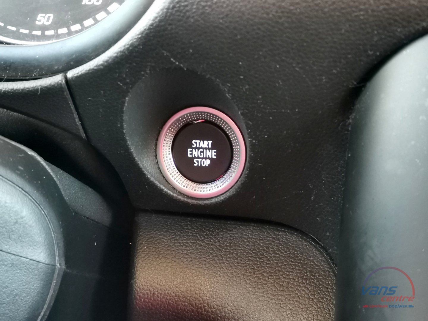 Mercedes-Benz ECITAN 90KW/ 45KWH/ PLNÁ VÝBAVA!/ 92130KM