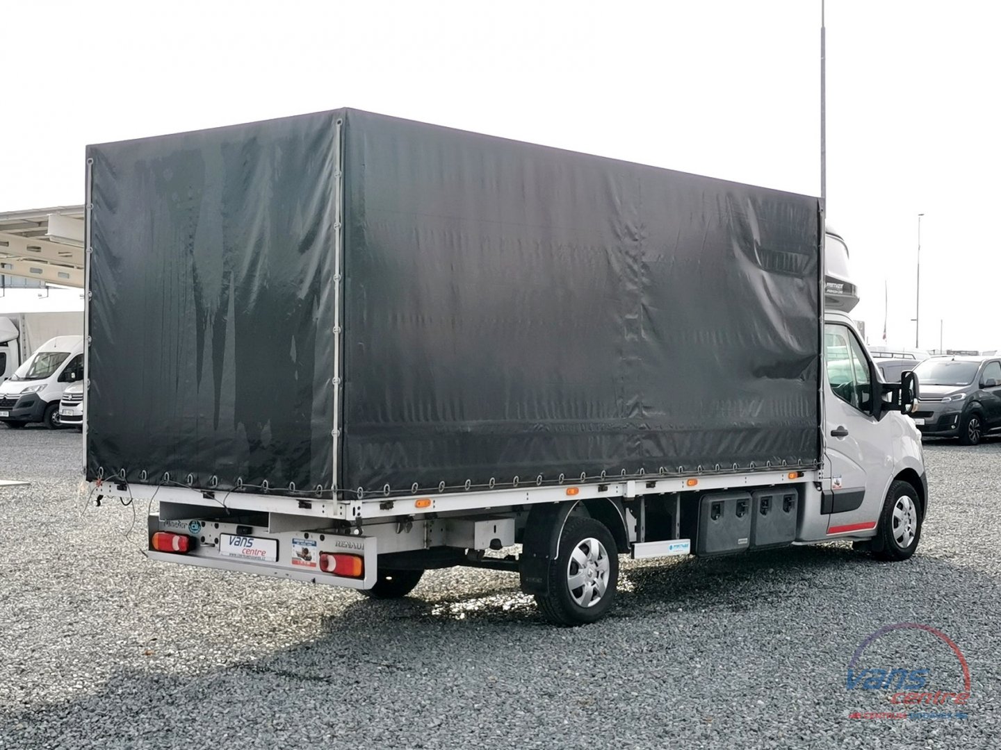 Renault MASTER 170DCI VALNÍK 10 PALET/ MĚCHY/ KLIMA