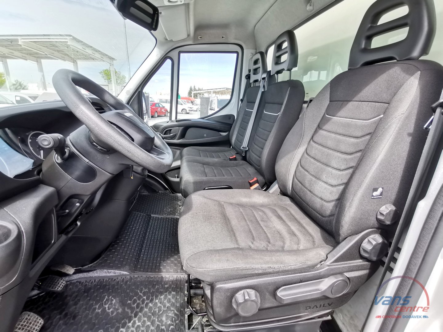 Renault MASTER 170DCI VALNÍK 10 PALET/ MĚCHY/ KLIMA