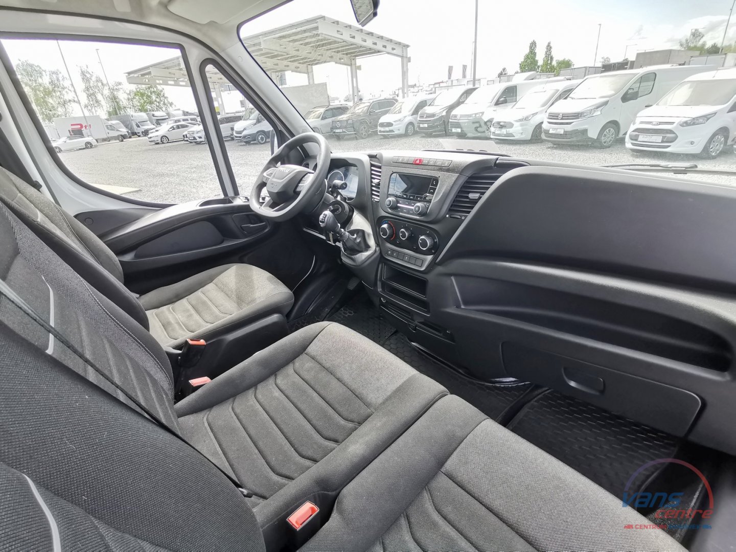 Renault MASTER 170DCI VALNÍK 10 PALET/ MĚCHY/ KLIMA