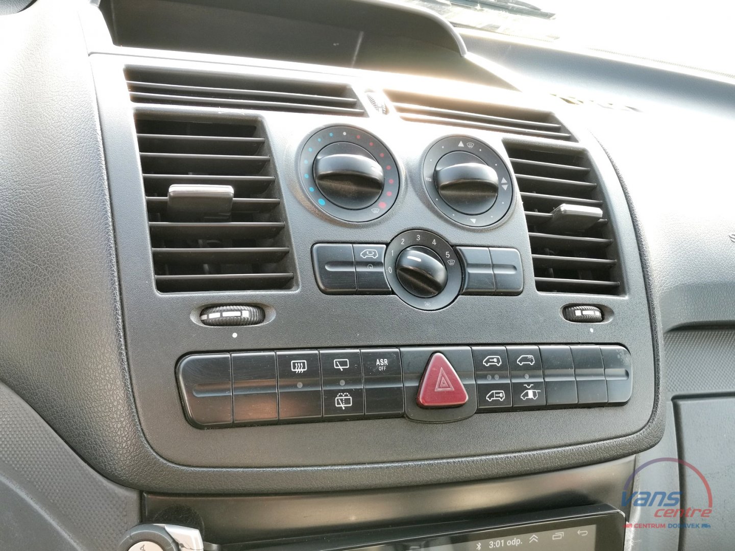 Mercedes-Benz VITO 109CDI/XL 6 MÍST/ TEMPOMAT/ TAŽNÉ