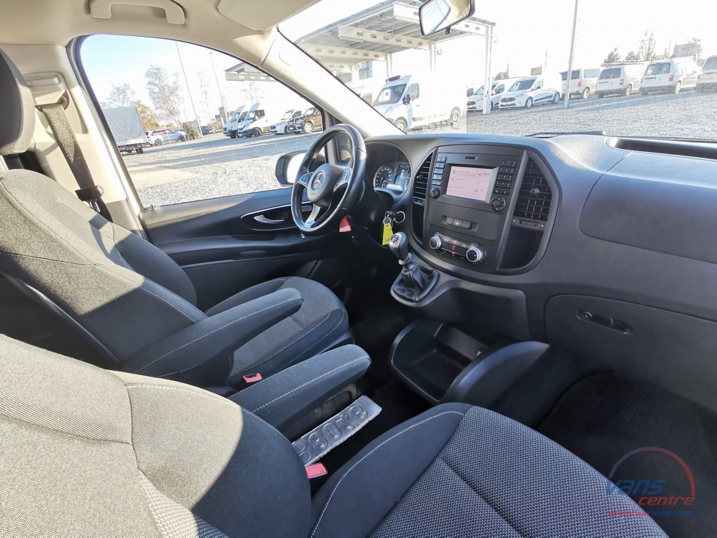 Mercedes-Benz VITO 111CDI/L TOURER 5 MÍST/ KLIMA/ NAVI/ LED 