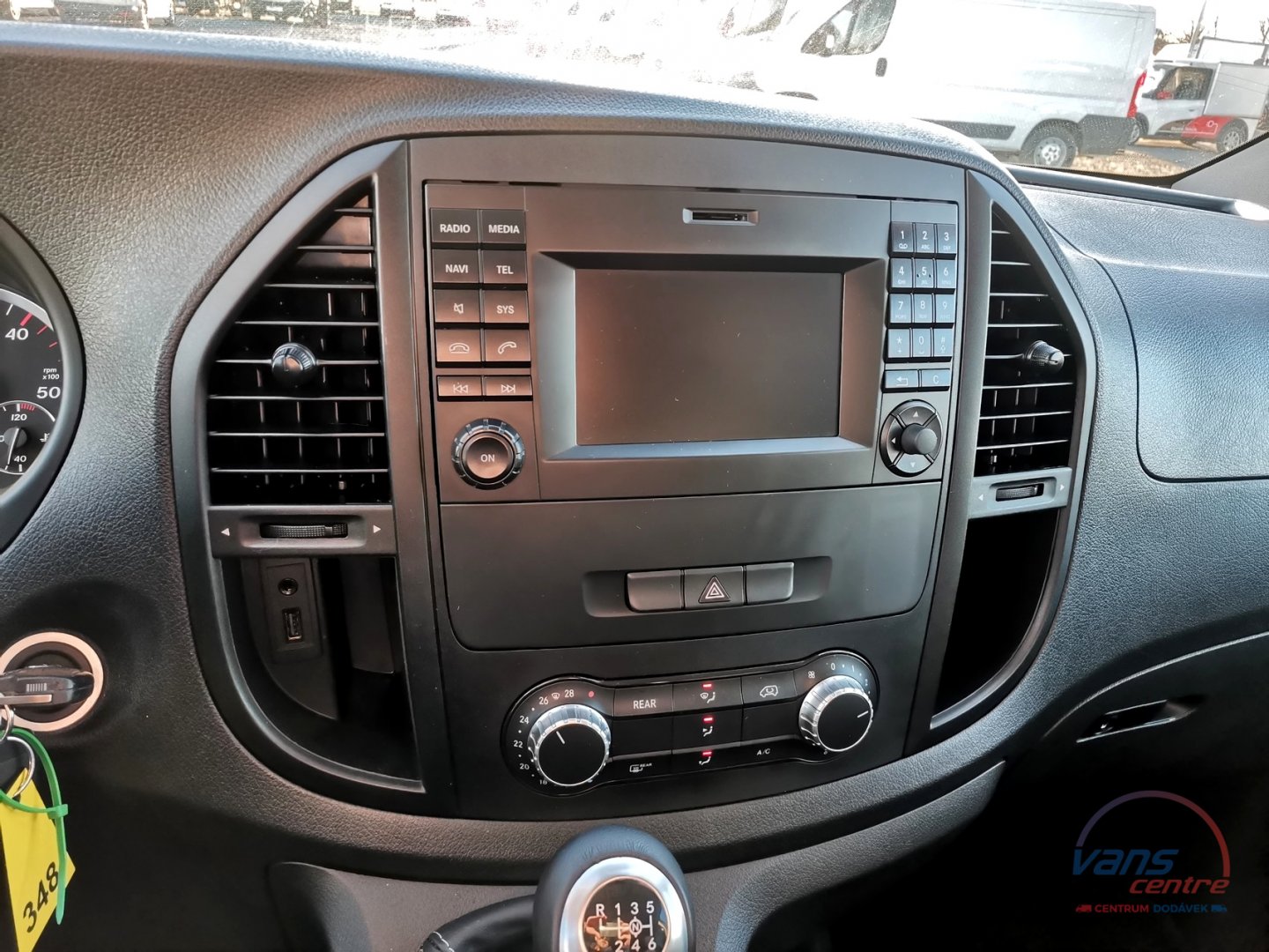 Mercedes-Benz VITO 111CDI/L TOURER 5 MÍST/ KLIMA/ NAVI/ LED 