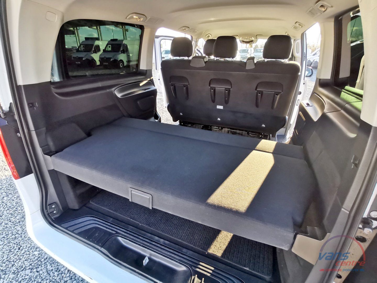 Mercedes-Benz VITO 111CDI/L TOURER 5 MÍST/ KLIMA/ NAVI/ LED 