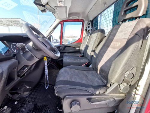 Iveco DAILY 50C18 VALNÍK 6,1M/ KLIMA/ TAŽNÉ/ DO 3,5T