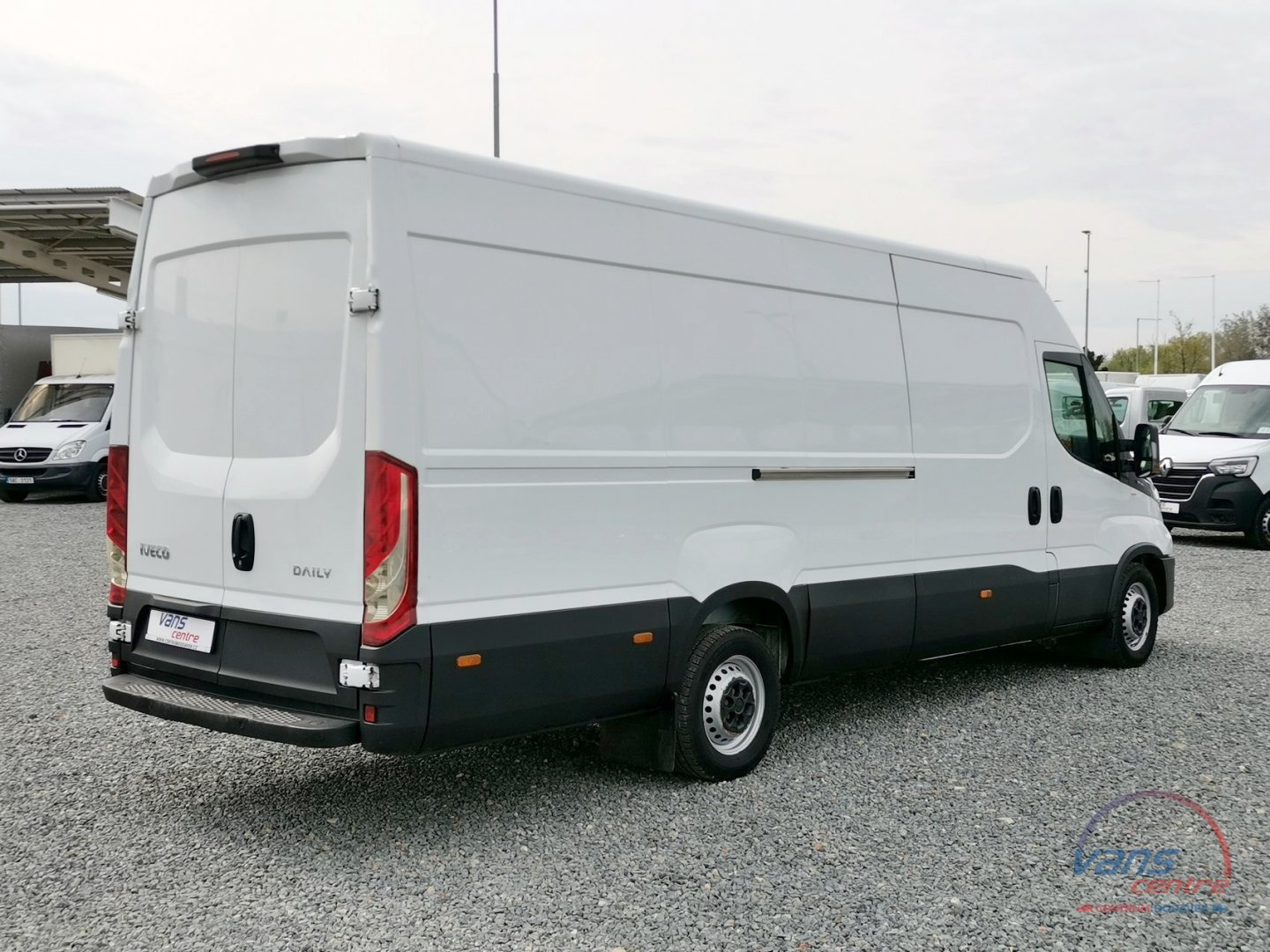 Volkswagen CRAFTER 2.0TDI/103KW MAXI/ KLIMA/ ČR/1.MAJ.