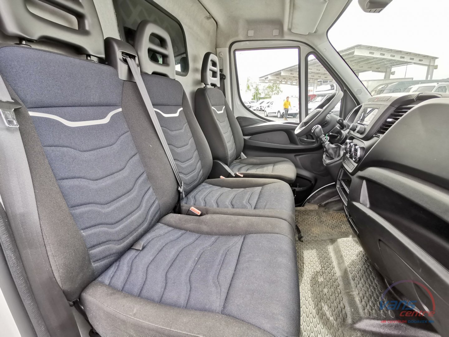 Volkswagen CRAFTER 2.0TDI/103KW MAXI/ KLIMA/ ČR/1.MAJ.