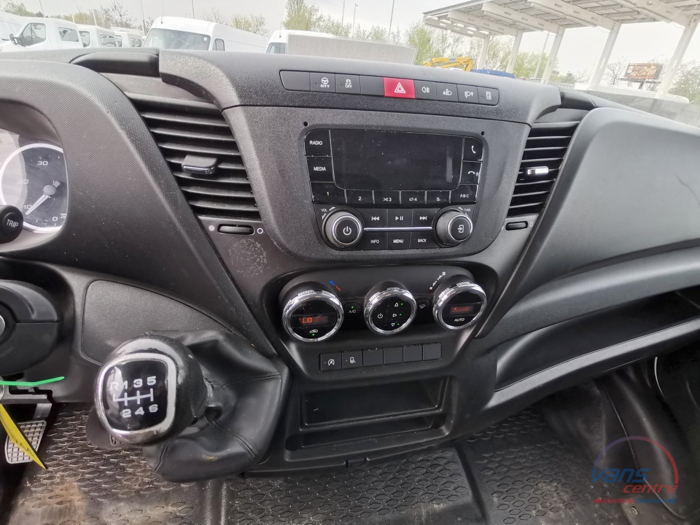 Volkswagen CRAFTER 2.0TDI/103KW MAXI/ KLIMA/ ČR/1.MAJ.
