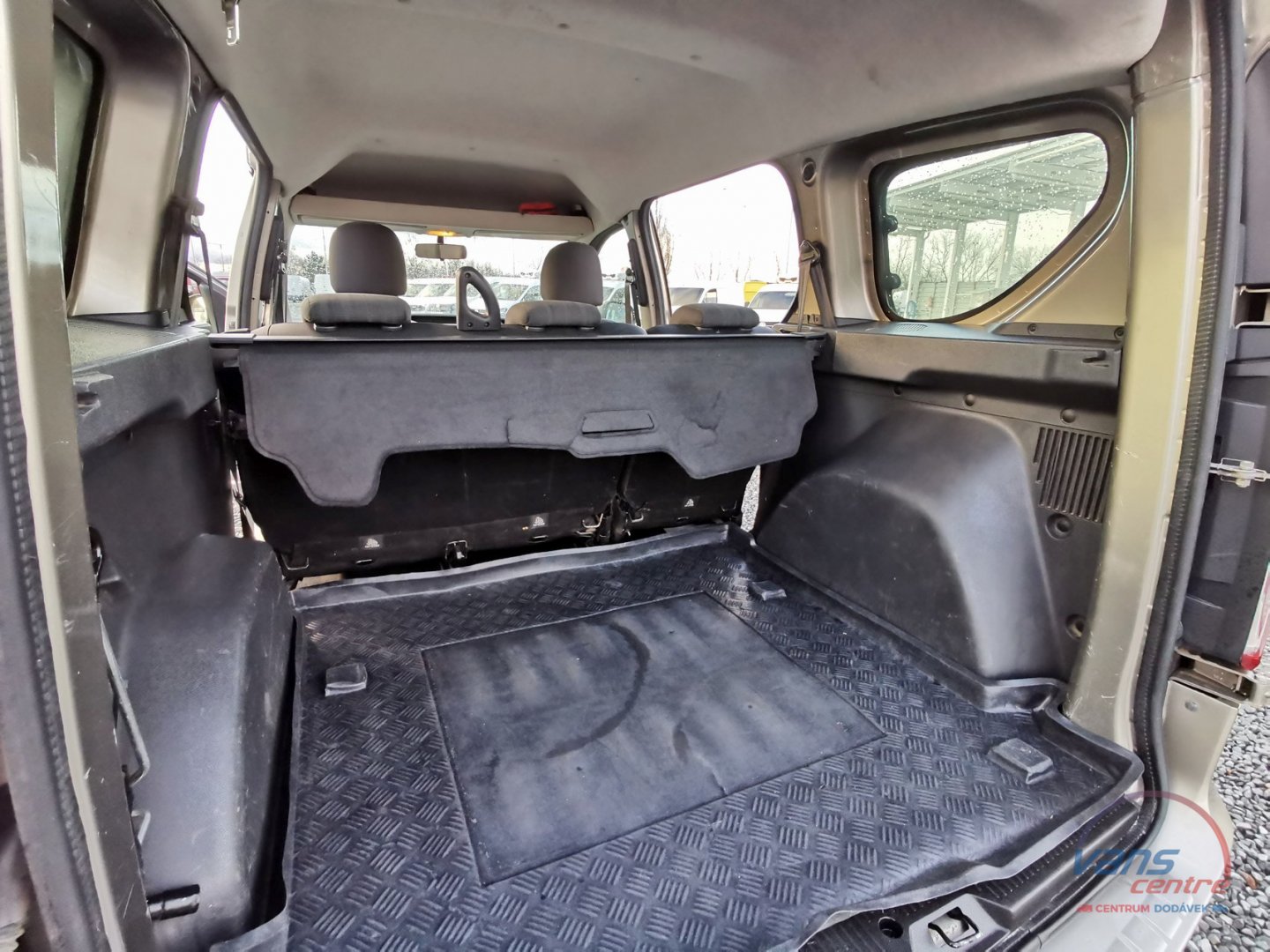 Dacia DOKKER 1.6/61KW 5 MÍST/ KLIMA/ TAŽNÉ/ ČR