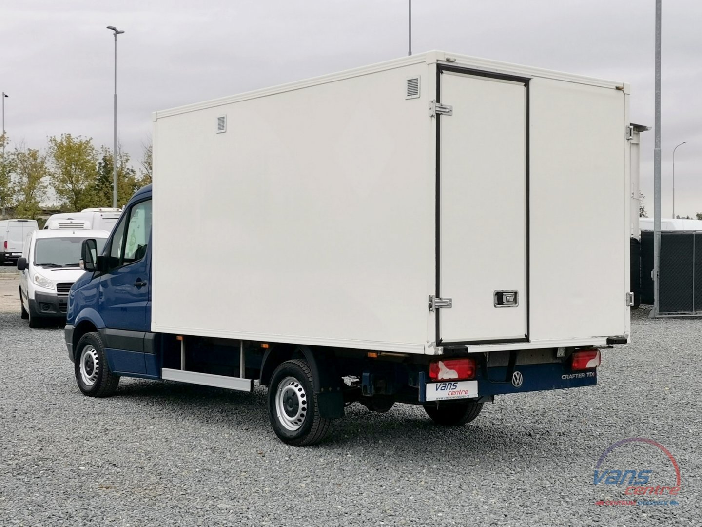 Volkswagen CRAFTER 2.0TDI/103KW SKŘÍŇ/ CHLAĎÁK/ 2 KOMORY/ MĚCHY