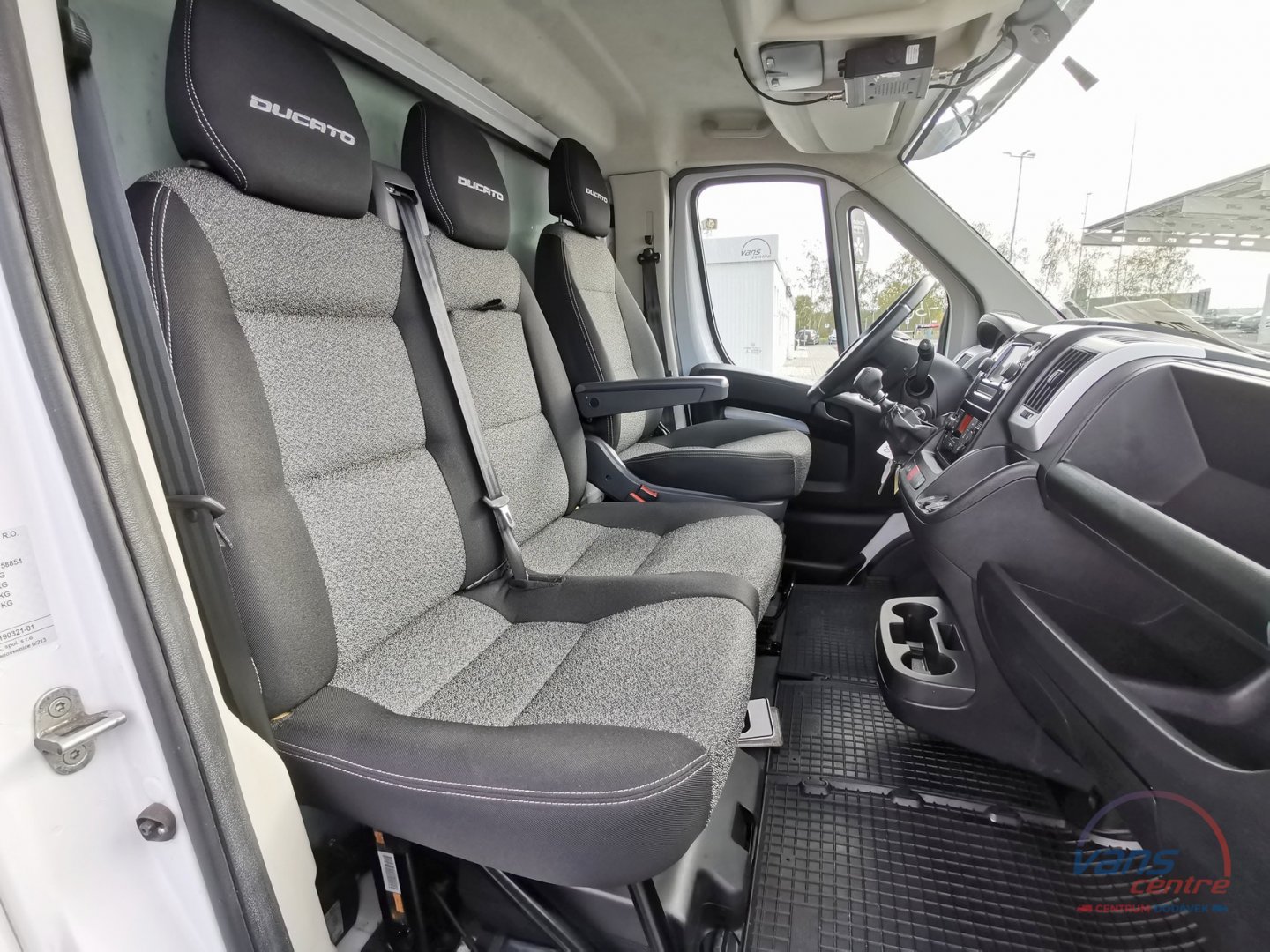 Fiat TALENTO 145MJET L2H1/ 9 MÍST/ KLIMA/ ČR/ 1.MAJ.