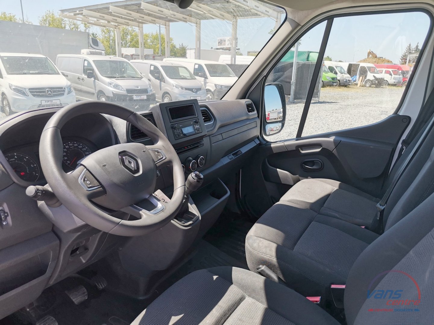Renault MASTER 135DCI L3H2/ 6 MÍST/ KLIMA/ ČR/ 1.MAJ.