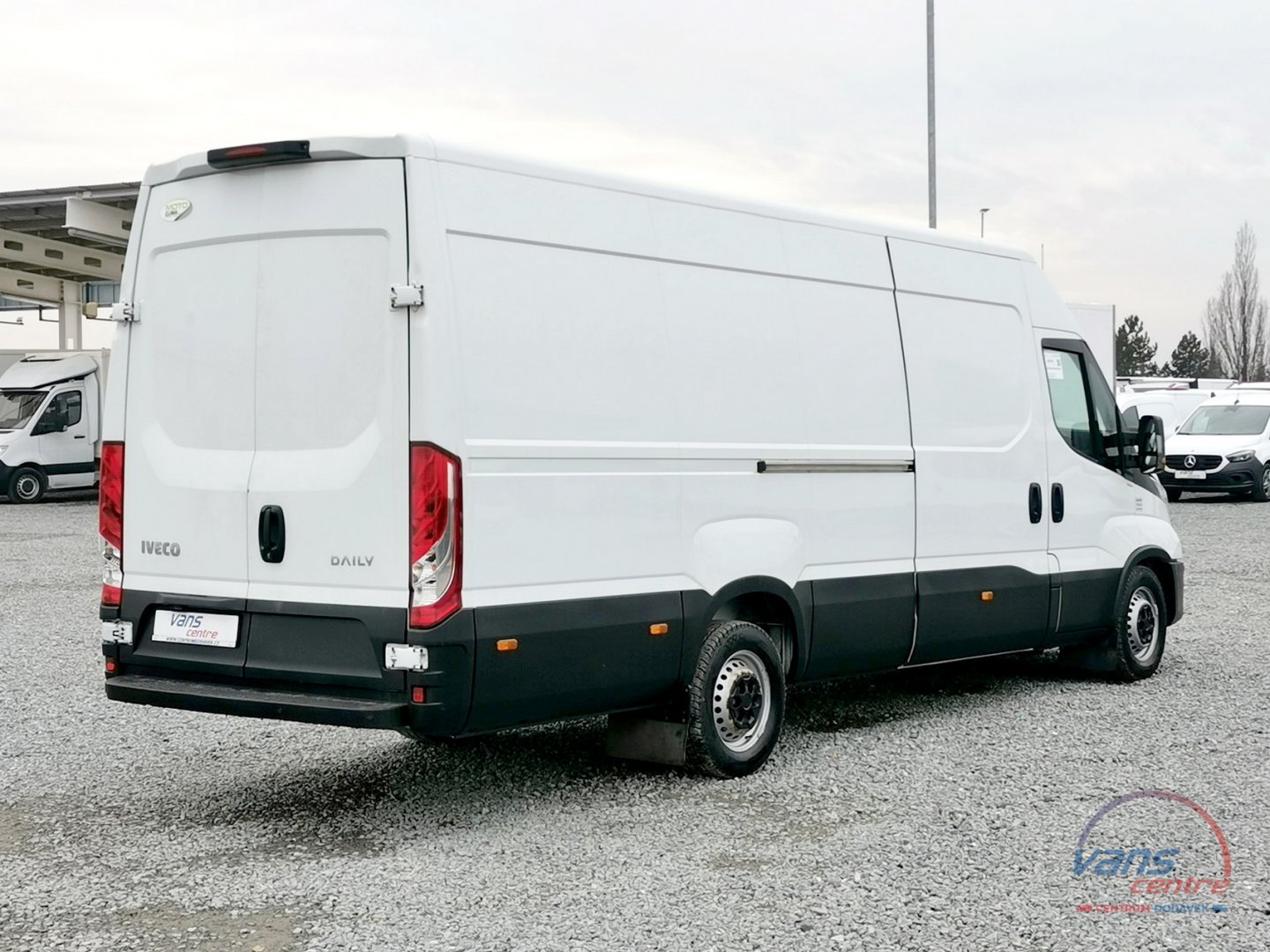Iveco DAILY 35S18 MAXI XL/CHLADÍ/TOPÍ/ TISK/ MĚCHY/ ČR 