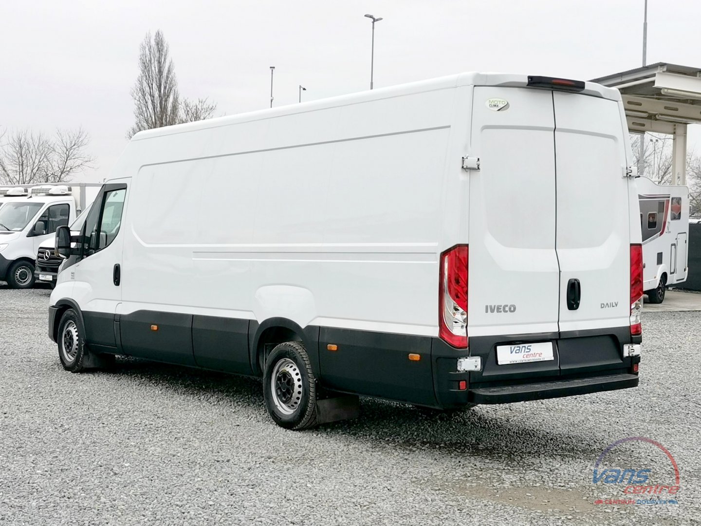 Iveco DAILY 35S18 MAXI XL/CHLADÍ/TOPÍ/ TISK/ MĚCHY/ ČR 