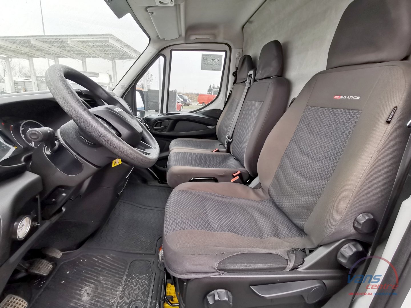 Iveco DAILY 35S18 MAXI XL/CHLADÍ/TOPÍ/ TISK/ MĚCHY/ ČR 