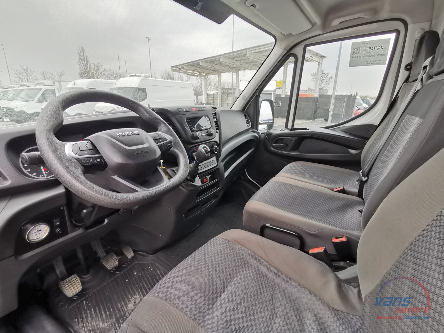 Iveco DAILY 35S18 MAXI XL/CHLADÍ/TOPÍ/ TISK/ MĚCHY/ ČR 