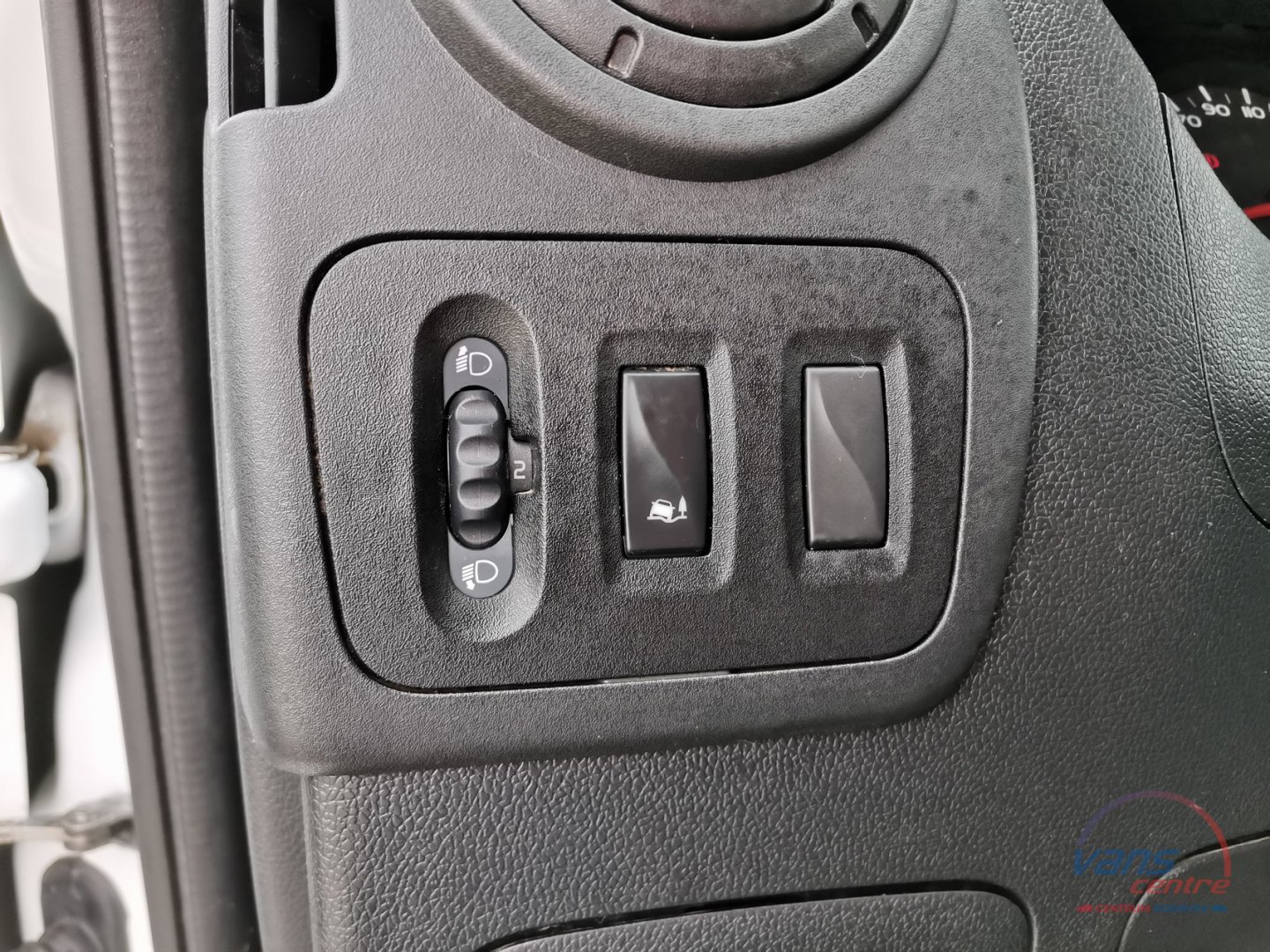 Renault MASTER 130DCI 3 STR.SKLÁPĚČ/6 MÍST/ TAŽNÉ
