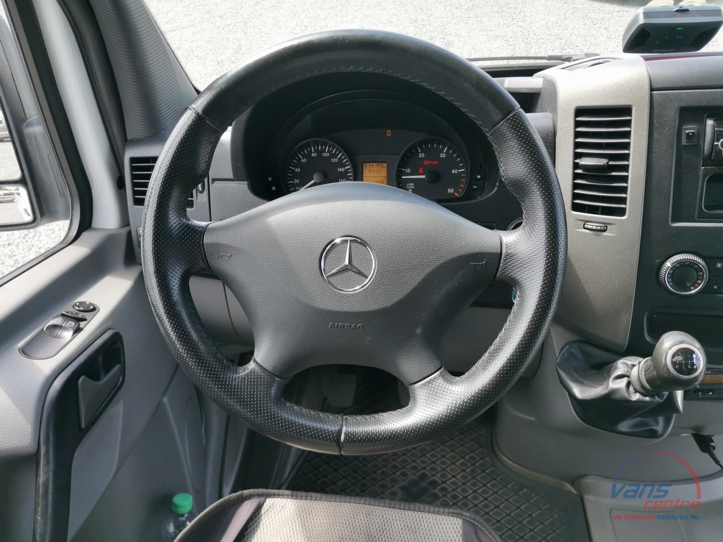Mercedes-Benz SPRINTER 519CDI BUS 23+1/ TAŽNÉ/ EURO 6/ 1.MAJ.