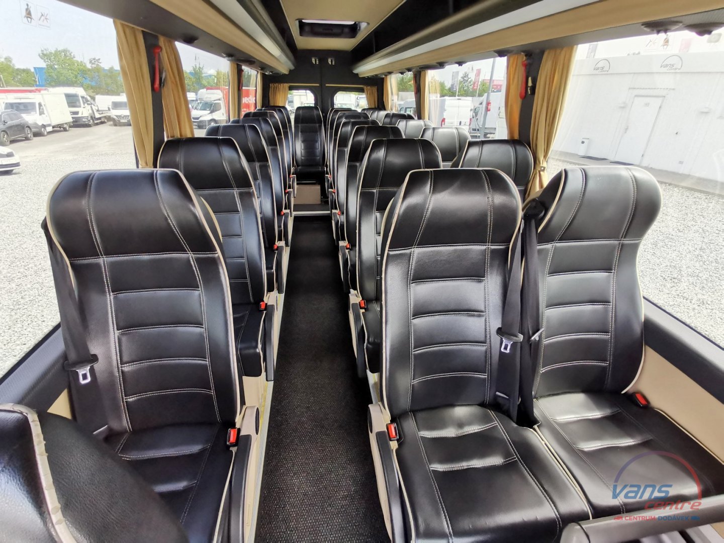 Mercedes-Benz SPRINTER 519CDI BUS 23+1/ TAŽNÉ/ EURO 6/ 1.MAJ.