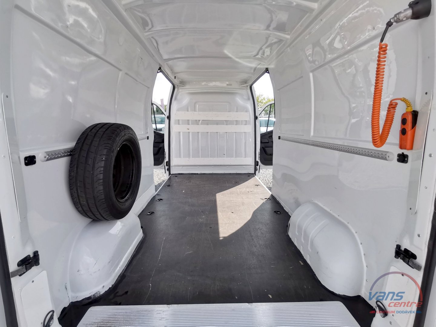 Renault MASTER 150DCI L3H2/ 2X BOČNÍ DVEŘE/ H.ČELO 500KG