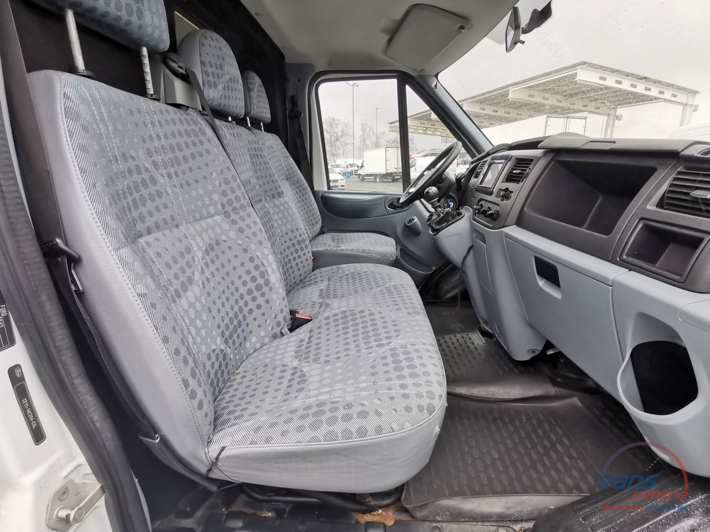 Ford TRANSIT 2.2TDCI/92KW L1H1/ KLIMA/ TEMPOMAT/ TAŽNÉ 