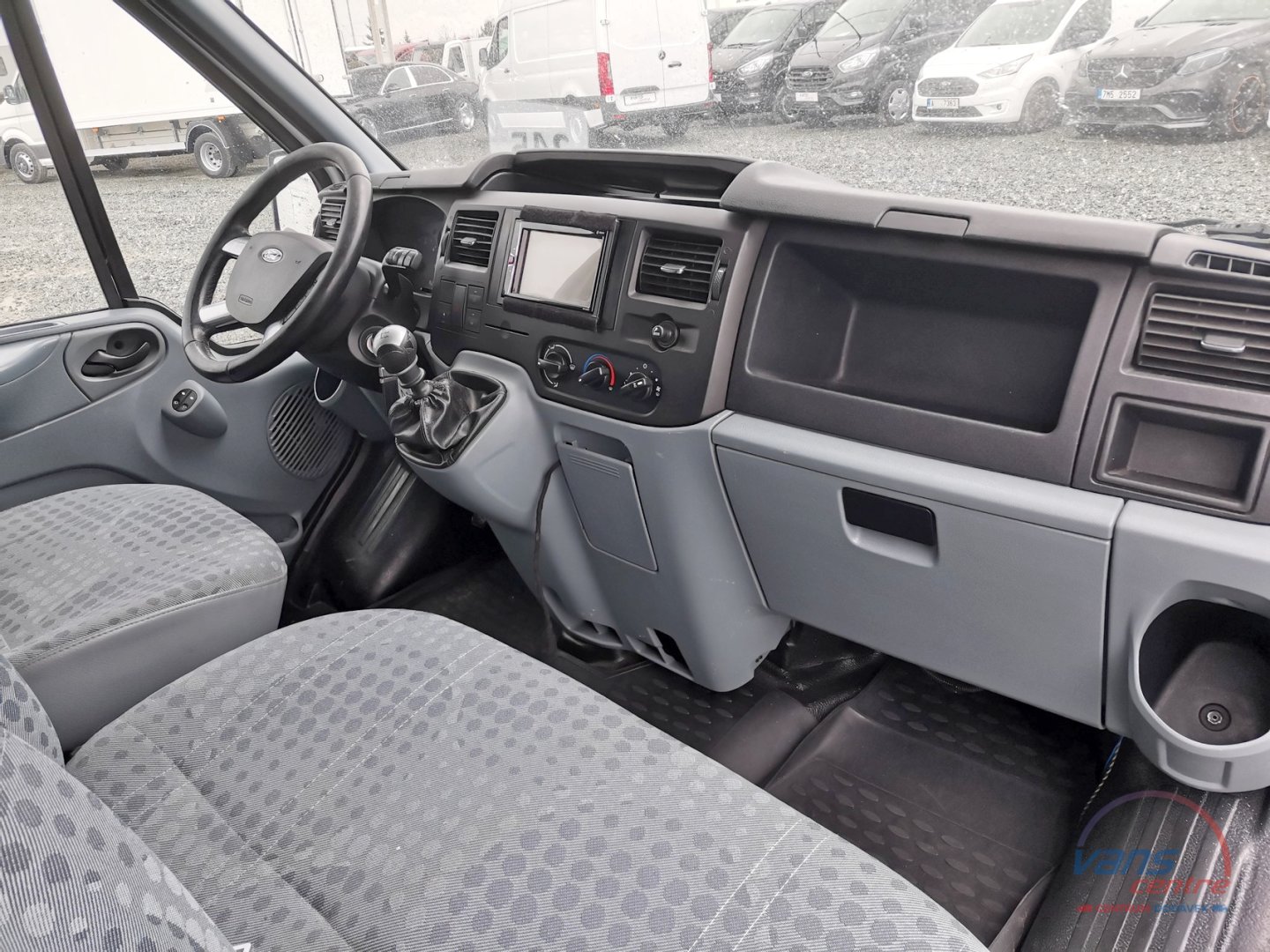 Ford TRANSIT 2.2TDCI/92KW L1H1/ KLIMA/ TEMPOMAT/ TAŽNÉ 