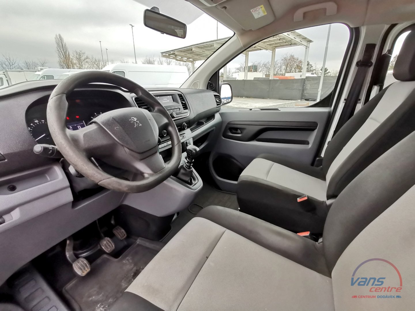 Peugeot EXPERT 1.6HDI/85KW L1H1/ 5 MÍST/ KLIMA/ TAŽNÉ