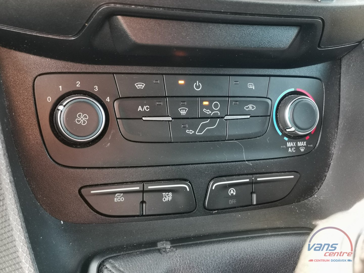 Ford TRANSIT CONNECT MAXI 1.5TDCI/74KW KLIMA/ 40670KM