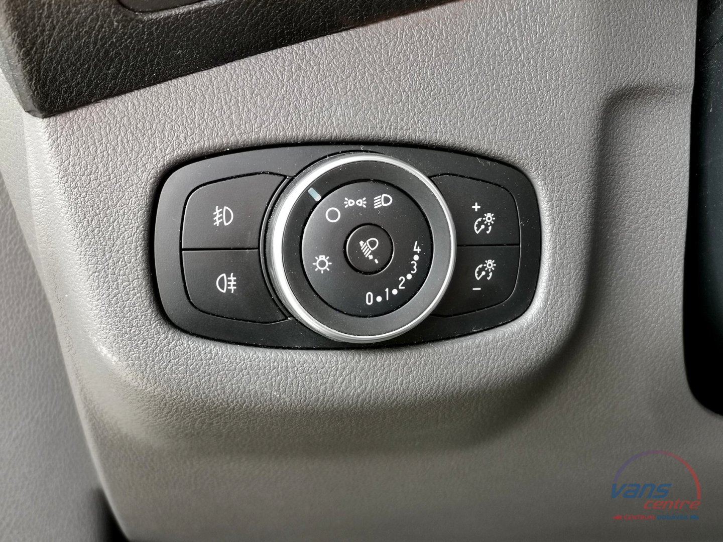 Ford TRANSIT CONNECT MAXI 1.5TDCI/74KW KLIMA/ 40670KM