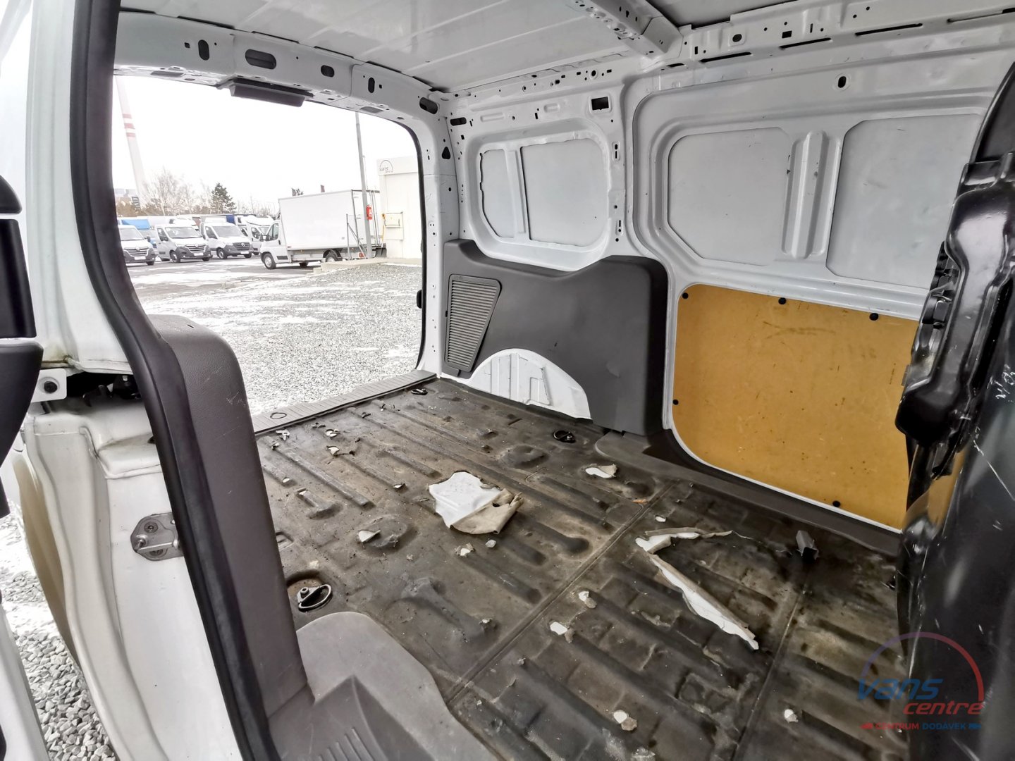 Ford TRANSIT CONNECT MAXI 1.5TDCI/74KW L2H1/ KLIMA/ 91220KM