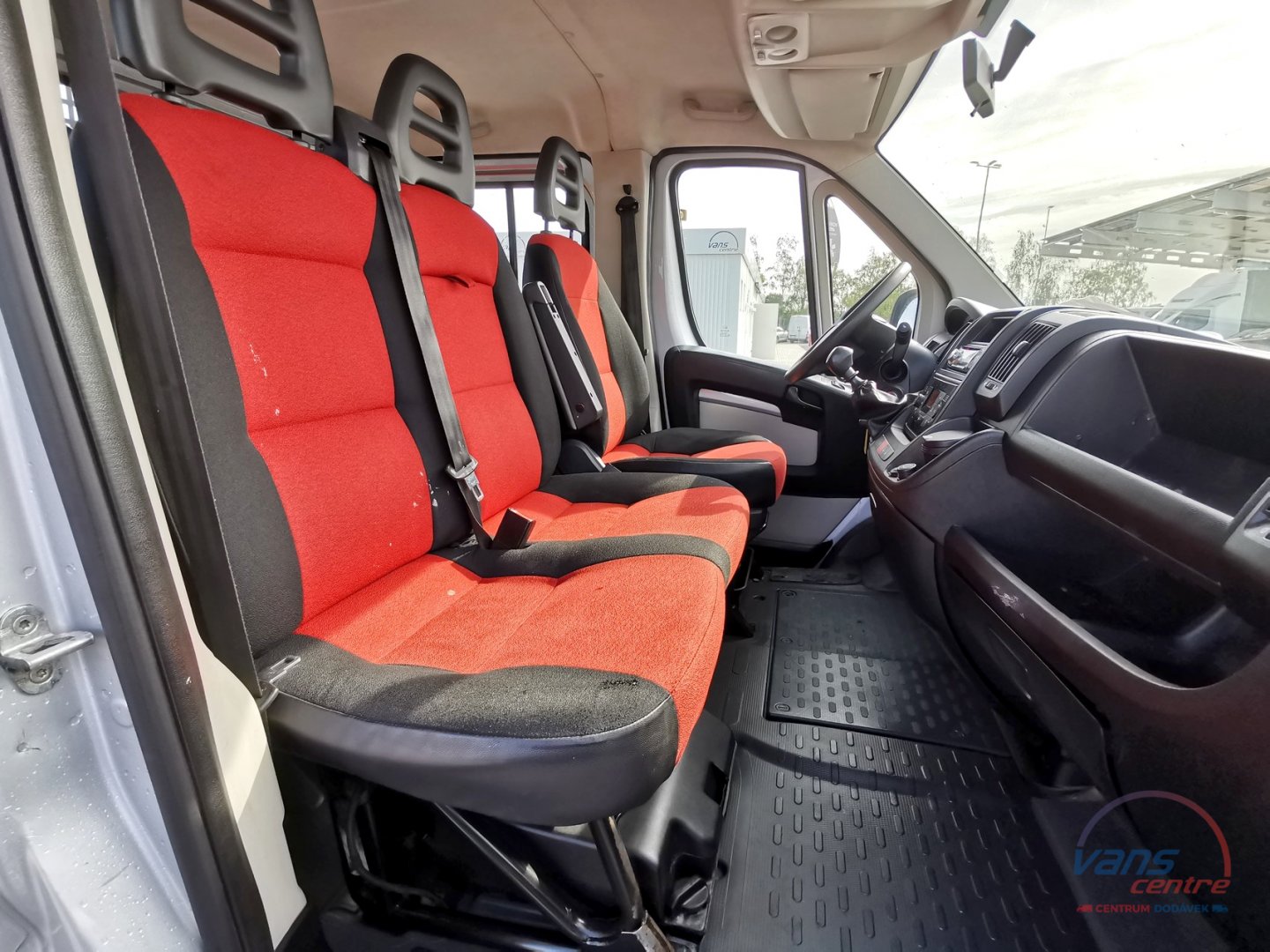 Fiat DUCATO 130MJET VALNÍK 3,3M/ 7 MÍST/ AUTO.KLIMA