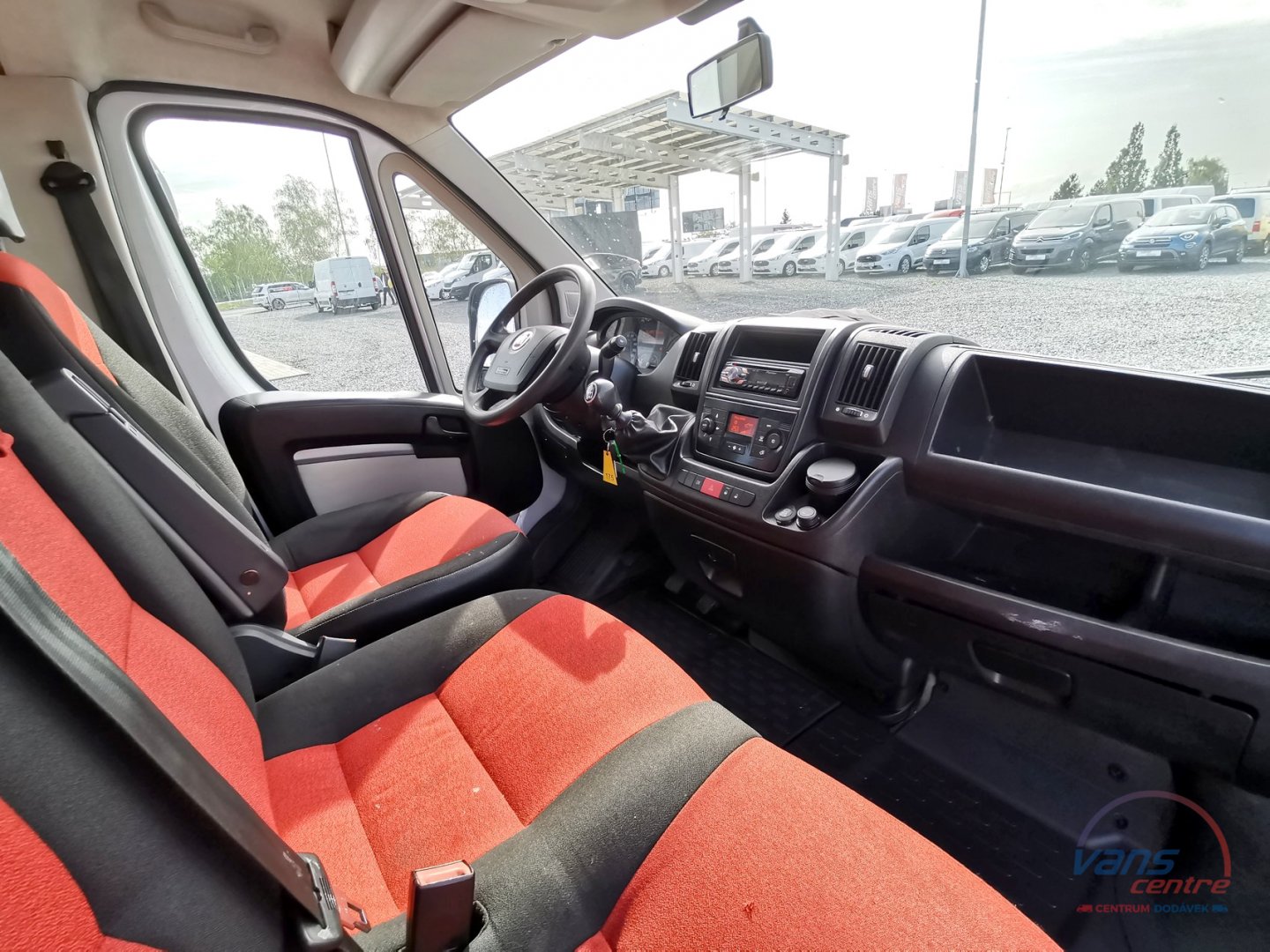 Fiat DUCATO 130MJET VALNÍK 3,3M/ 7 MÍST/ AUTO.KLIMA