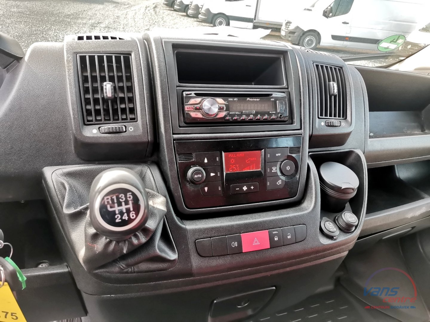 Fiat DUCATO 130MJET VALNÍK 3,3M/ 7 MÍST/ AUTO.KLIMA