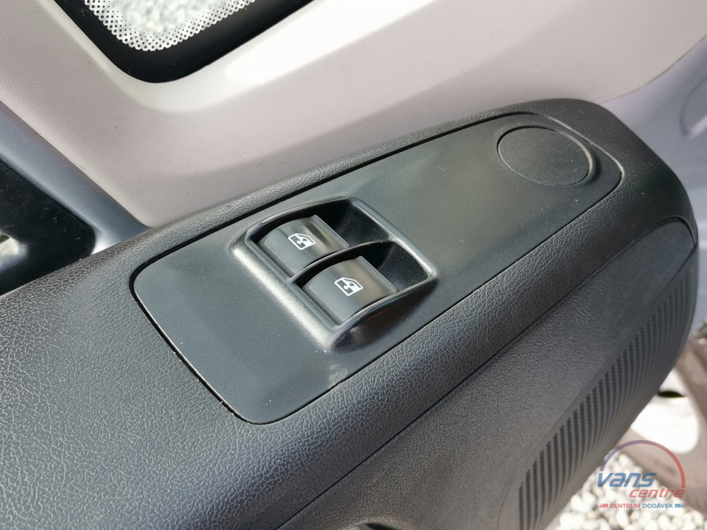 Fiat DUCATO 130MJET VALNÍK 3,3M/ 7 MÍST/ AUTO.KLIMA