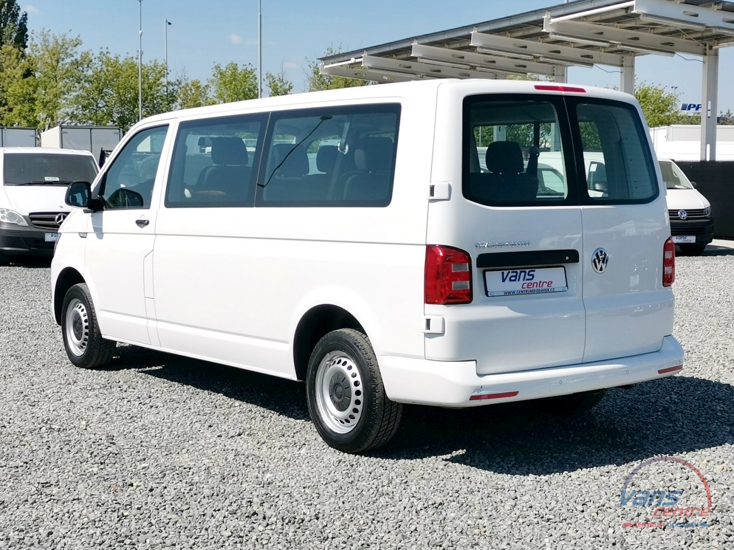 Volkswagen TRANSPORTER 2.0TDI/110KW L2H1/ 8 MÍST/ KLIMA/ ČR