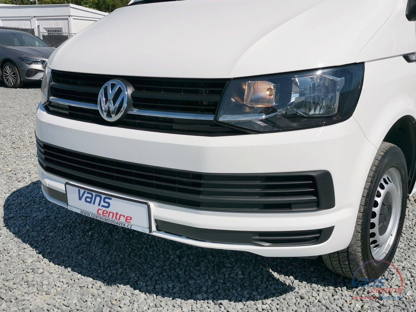 Volkswagen TRANSPORTER 2.0TDI/110KW L2H1/ 8 MÍST/ KLIMA/ ČR